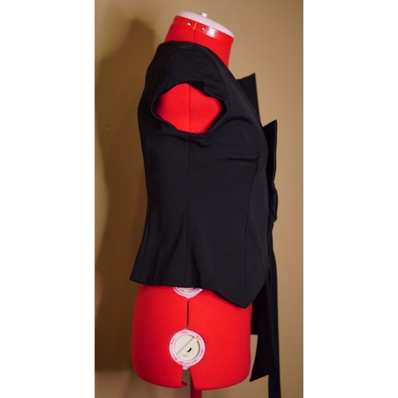 One-of-a-Kind Bow Top - Picture 2 of 8